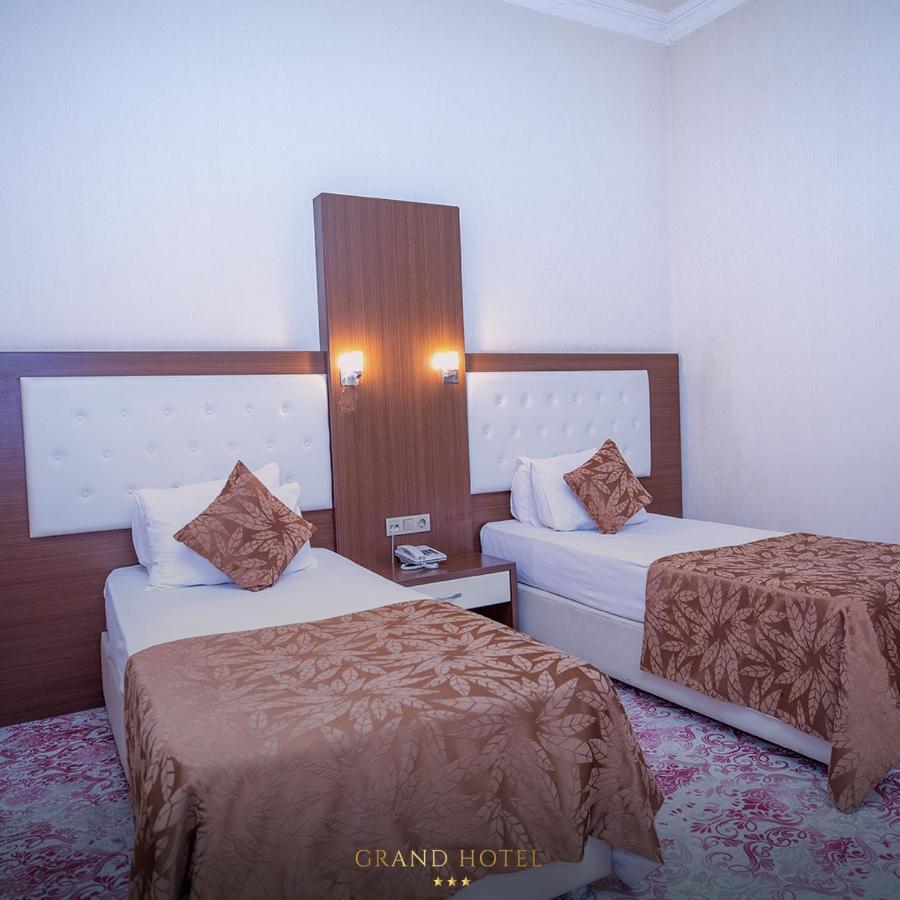 Grand Nakhchivan Hotel Екстериор снимка