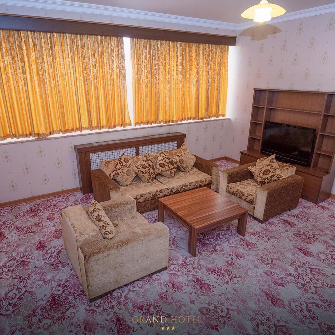 Grand Nakhchivan Hotel Екстериор снимка