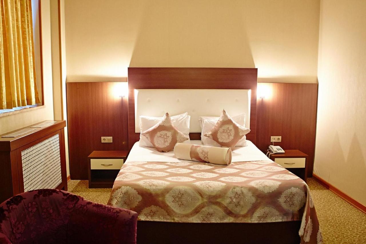 Grand Nakhchivan Hotel Екстериор снимка