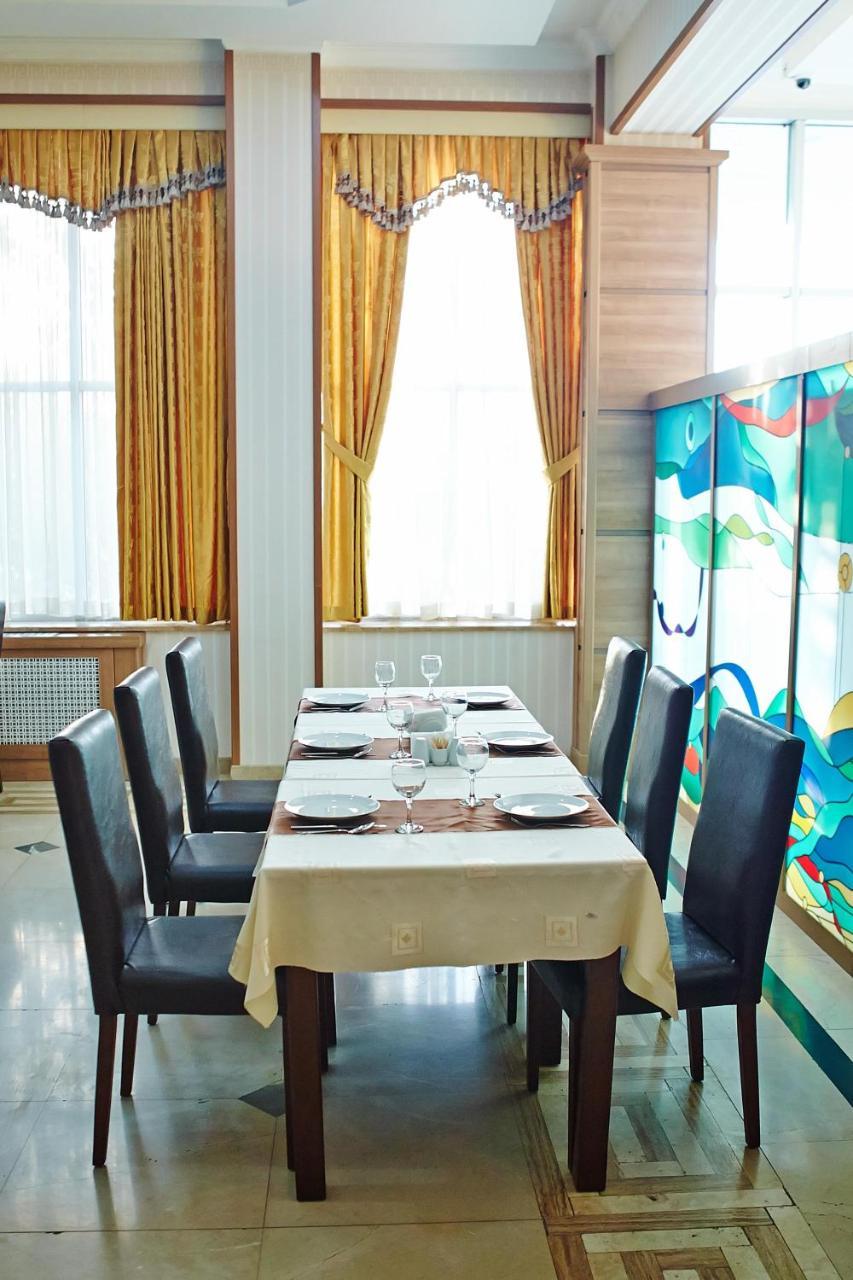 Grand Nakhchivan Hotel Екстериор снимка