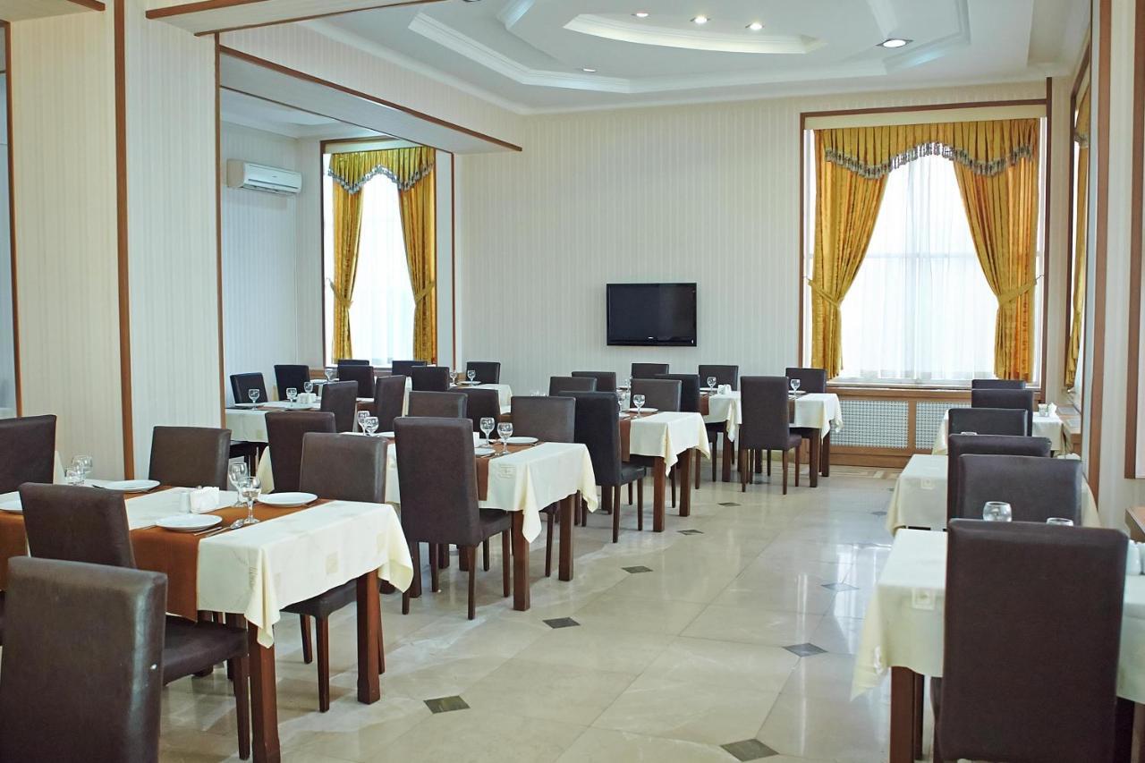 Grand Nakhchivan Hotel Екстериор снимка