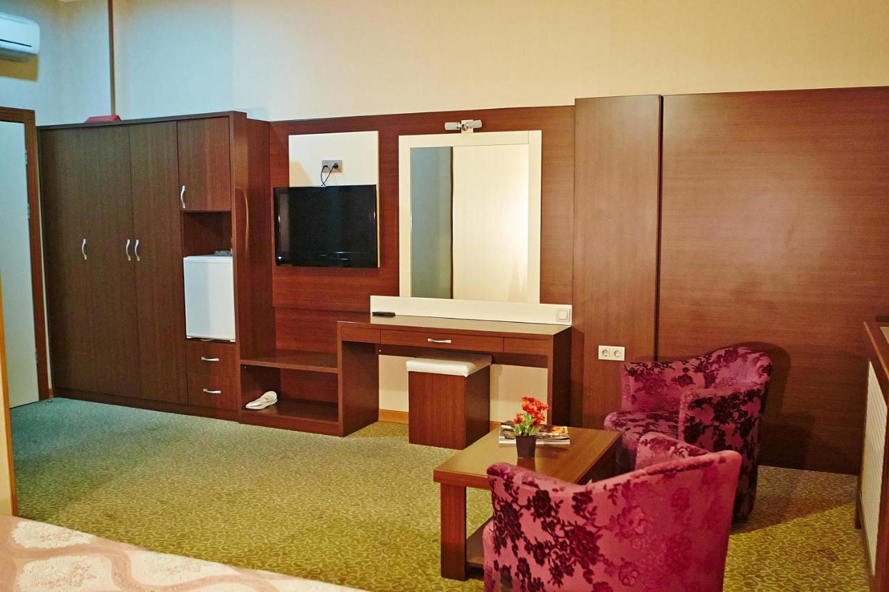 Grand Nakhchivan Hotel Екстериор снимка