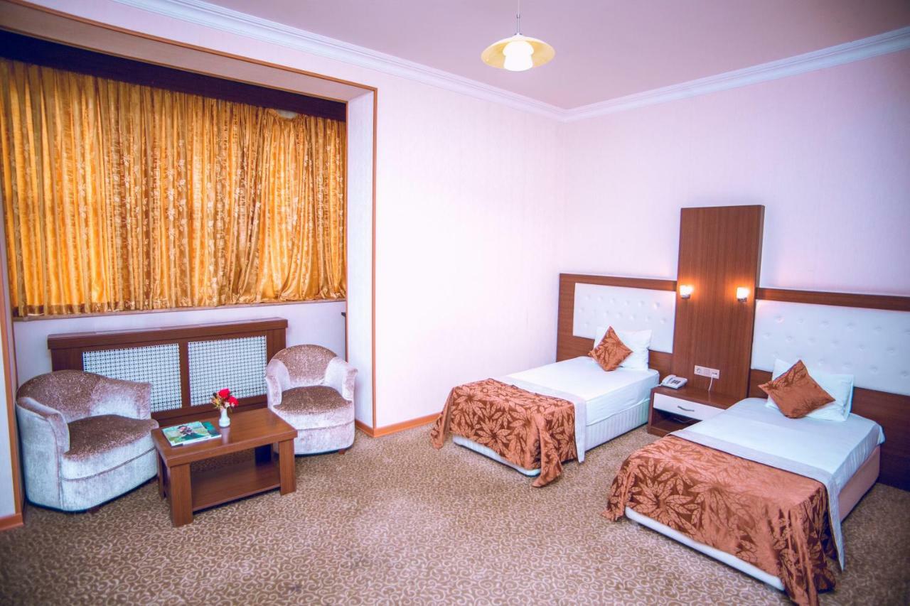 Grand Nakhchivan Hotel Екстериор снимка
