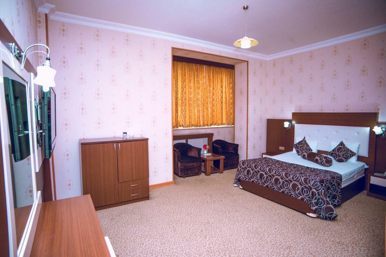 Grand Nakhchivan Hotel Екстериор снимка